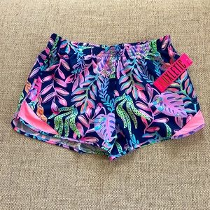 Lilly Pulitzer short- Brand New! Oyster Bay Navy print